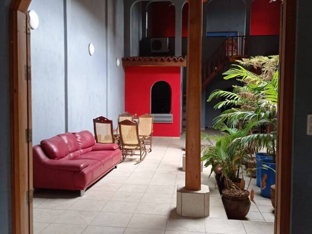 #69 - Casa para Venta en León - León - 3