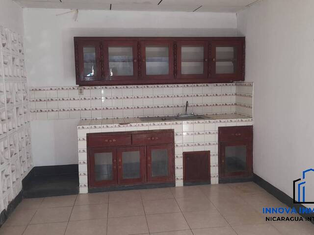 #86 - Casa para Venta en León - León